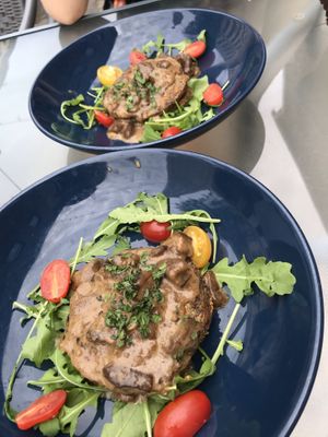 Przystawka 😍 at Korzenie  in Lodz