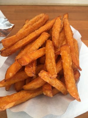 delicious sweet potato fries, they also do white potato fries  at Aroma Vegan in Frankfurt