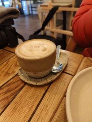 Cappuccino with almond milk at Naspolya Nassolda in Budapest