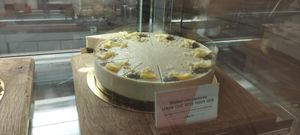 L at Naspolya Nassolda in Budapest