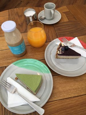raw cakes, fresh orange juice, cold brew coffee, espresso  at Naspolya Nassolda in Budapest
