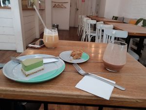 Macha cake salted caramel somthing at Naspolya Nassolda in Budapest