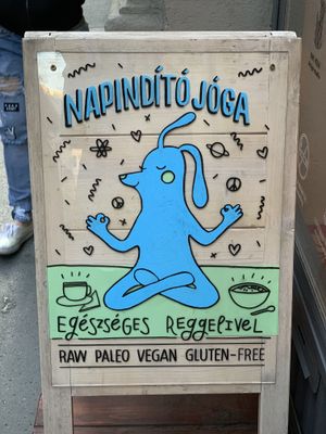 Entrance Sign 👣 at Naspolya Nassolda in Budapest