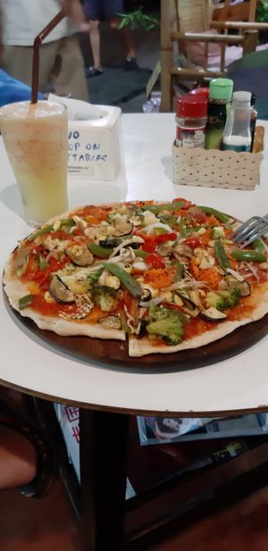 Vegan pizza  at Peppermaint Guesthouse in Chiang Mai