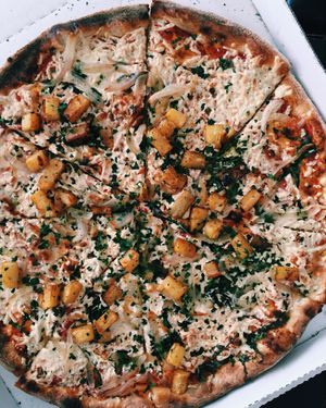 Vegan pizza w/ Daiya at Amici's East Coast Pizzeria in Vacaville