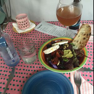 ensalada queso de cabra at Organico in Cordoba