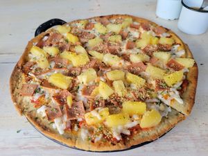 Pizza Hawaiana at U.to.pi.a in Mexico City