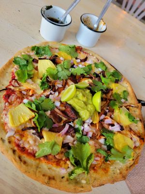 Pizza al Pastor at U.to.pi.a in Mexico City