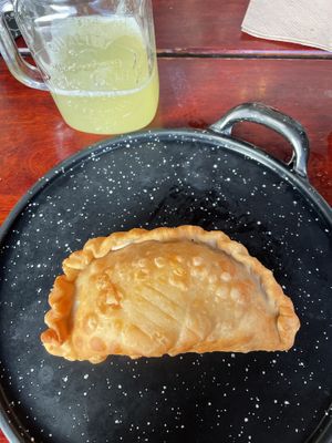 Empanada de elote y agua de guayaba   at U.to.pi.a in Mexico City