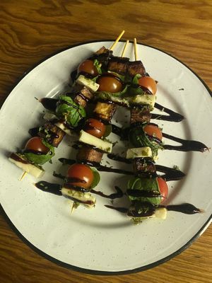 Brocheta Caprese  at U.to.pi.a in Mexico City