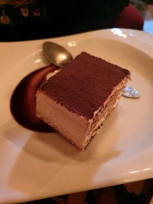 Tiramisu at U.to.pi.a in Mexico City