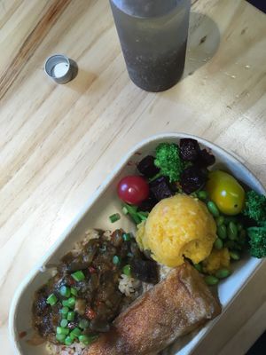 Recommend Tofu Rice Box spicy at Gwen's Jiang - Takeaway in Shanghai