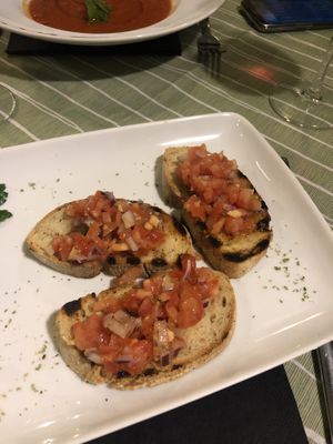 Bruscheta (it was ok)  at La Zagara in Taormina