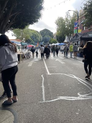 Lots of vendors but very few vegan items   at Farmer's Market in San Luis Obispo
