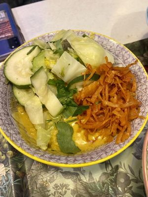 Curry bowl  at Le Botaniste in Ghent