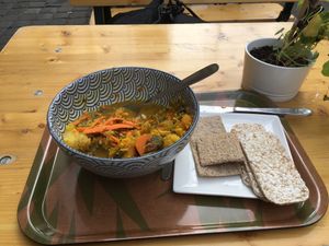 A delicious ‘Make Your Bowl’ on the sunny patio. at Le Botaniste in Ghent