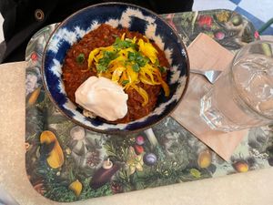 Chili sin carné   at Le Botaniste in Ghent