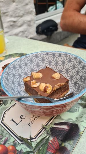 raw cake at Le Botaniste in Ghent