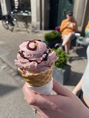 Strawberry and Balsamico   at Köld in Malmo
