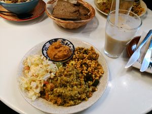 Vegan breakfast (large) at nimmersatt in Vienna