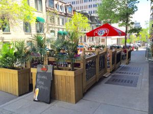 Street terrasse at Nocochi in Montreal