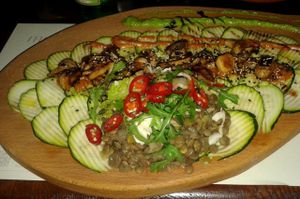 Zucchini carpaccio with brown lentil, grilled mushrooms, mango sauce and pea pesto at Matoni in Split