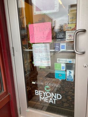 Entrance  at Seasons' Eatings in Napoleon