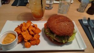 burger and housemade lemonade ginger soda at simpleRAW in Copenhagen