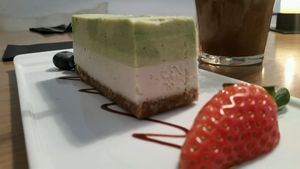 lime cheesecake at simpleRAW in Copenhagen