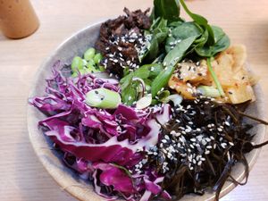 Salad bowl with kimchi and BBQ mushrooms. Was very tasty at simpleRAW in Copenhagen