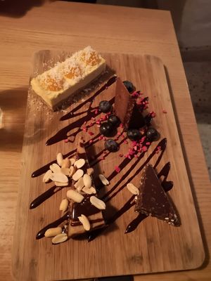 Tapas desert plate at simpleRAW in Copenhagen