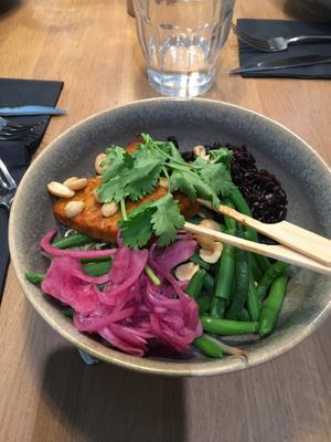 Tempeh bowl  at simpleRAW in Copenhagen