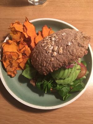 Avocado sandwich and sweet potato chips  at simpleRAW in Copenhagen