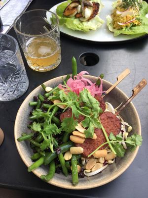 Tempeh bowl (dressing came on the side) at simpleRAW in Copenhagen