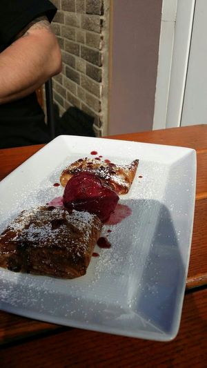 Hot vegan dessert with ice-cream ♡ at Delikat am Stadewäldchen in Dortmund