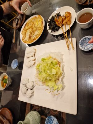 Vorspeisen ;) at SanChon Korean Temple Cooking - 산촌 사찰음식전문점 in Seoul