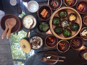 main course  at SanChon Korean Temple Cooking - 산촌 사찰음식전문점 in Seoul