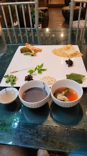  at SanChon Korean Temple Cooking - 산촌 사찰음식전문점 in Seoul