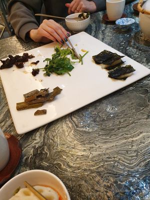 Starter - 6/10 the mushrooms were the highlight throughout at SanChon Korean Temple Cooking - 산촌 사찰음식전문점 in Seoul