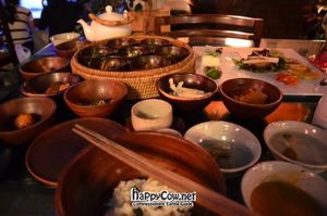 Set dinner menu at SanChon Korean Temple Cooking - 산촌 사찰음식전문점 in Seoul