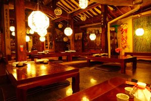 Cozy place at SanChon Korean Temple Cooking - 산촌 사찰음식전문점 in Seoul