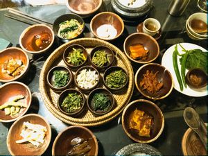 Dinner at SanChon Korean Temple Cooking - 산촌 사찰음식전문점 in Seoul
