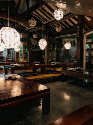 Sanchon is a very beautiful restaurant at SanChon Korean Temple Cooking - 산촌 사찰음식전문점 in Seoul