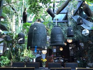 When the sun shines .. at SanChon Korean Temple Cooking - 산촌 사찰음식전문점 in Seoul