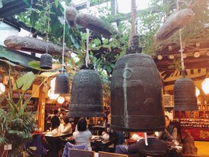 Beautifully decorated at SanChon Korean Temple Cooking - 산촌 사찰음식전문점 in Seoul