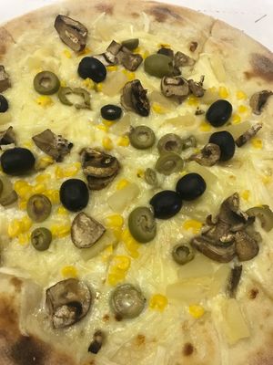 Hair on the pizza (well, one of them) at Pizzeria Manna in Prague