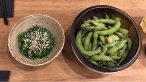 Bento Deluxe - starter at MAKIMAKI Sushi Green in Muenster