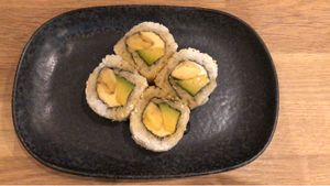 Bento deluxe - Dessert at MAKIMAKI Sushi Green in Muenster