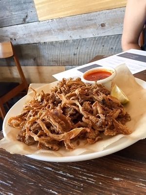MUSHOOM “CALAMARI” - Breaded & Fried Oyster Mushrooms, Served with Arrabbiata Sauce

Follow @mrvegan_in_sandiego for more delicious vegan food photos. 
 at Civico 1845 in San Diego