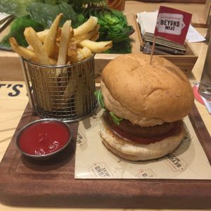 The deluxe burger  at Green Common - Wanchai in Hong Kong Island